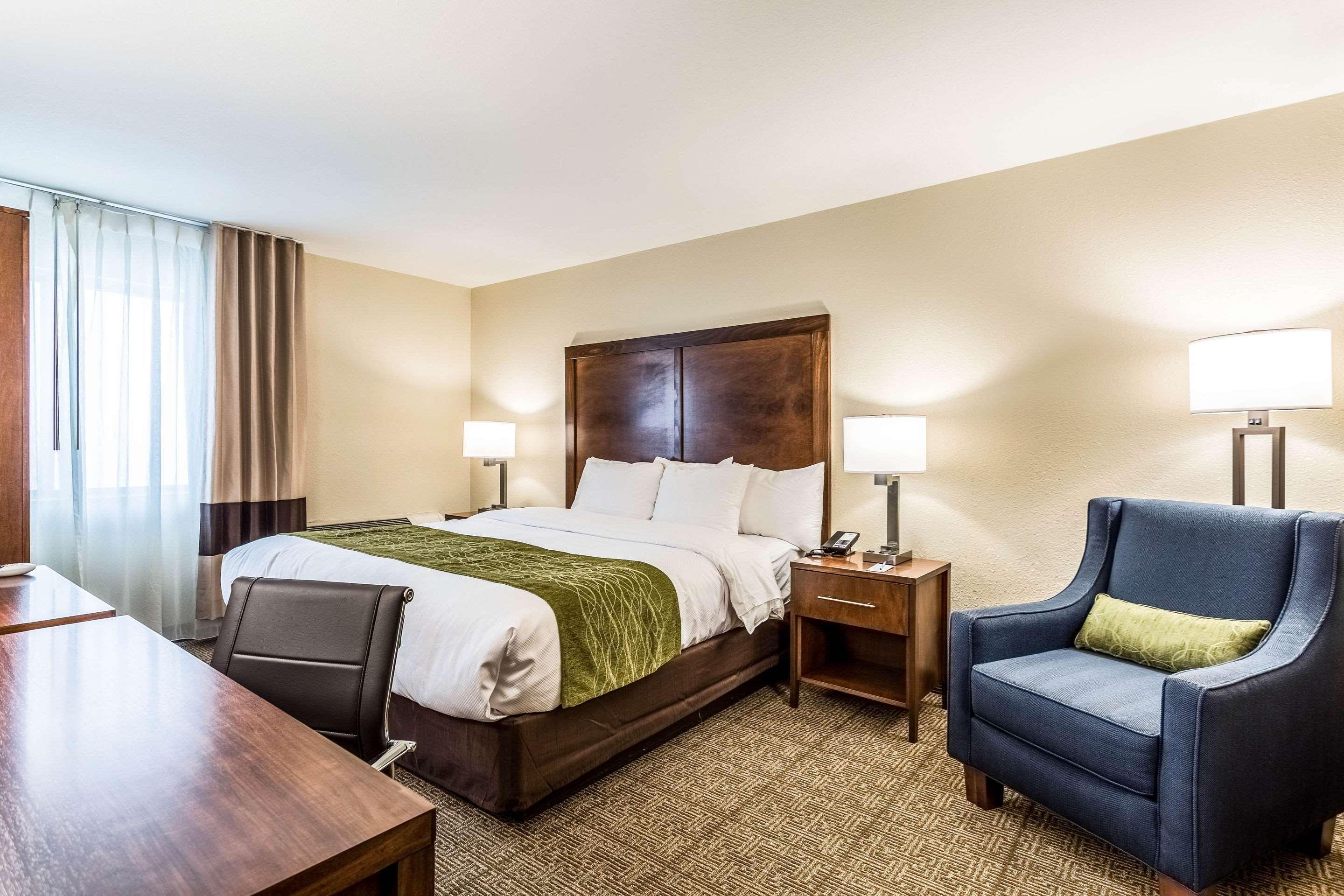 Comfort & Downtown Hotel 2*