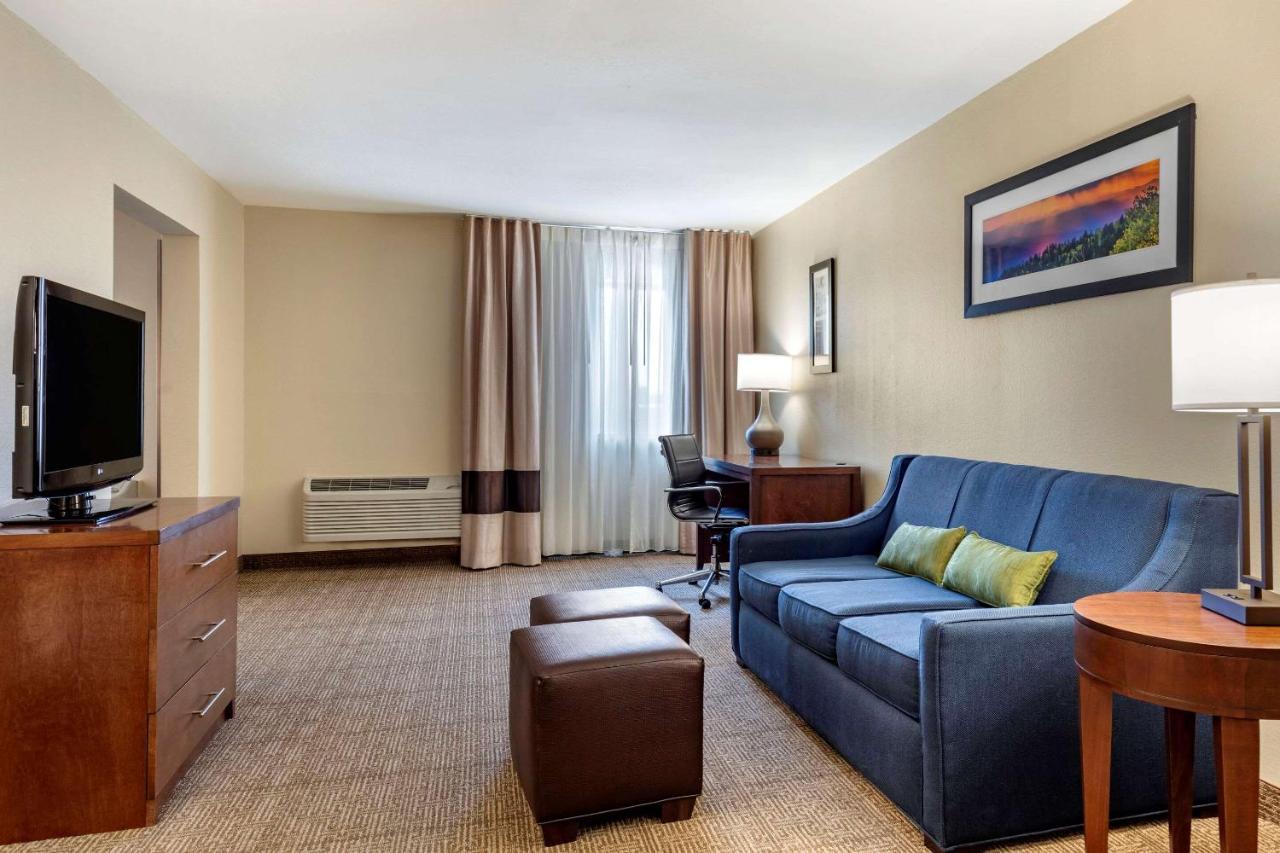 Hotel Comfort & Downtown 2*